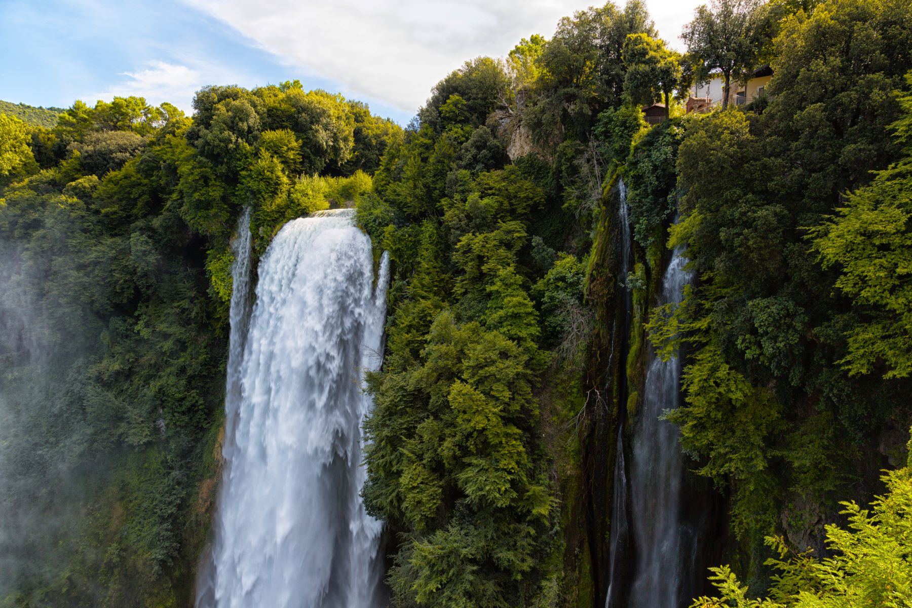 Escursione Cascata delle Marmore Exploring Umbria