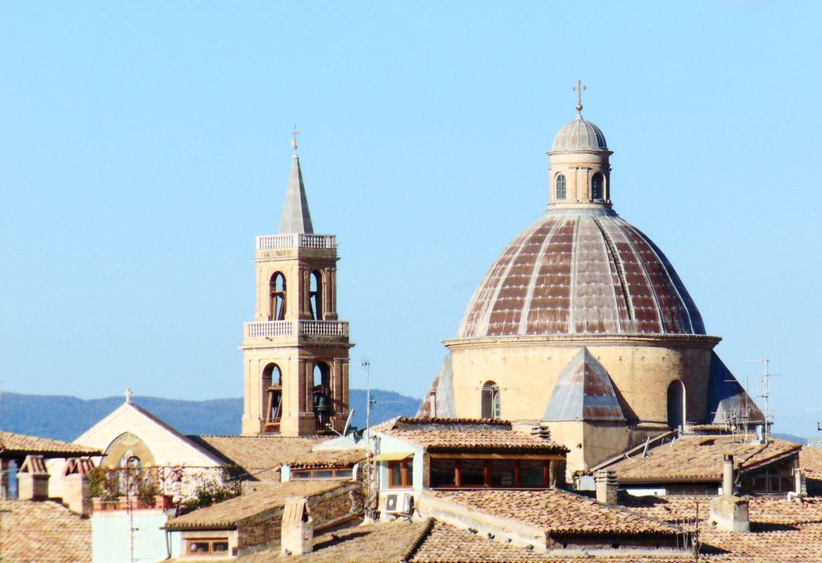Cosa vedere a Foligno: itinerario comodo e curioso - Exploring Umbria