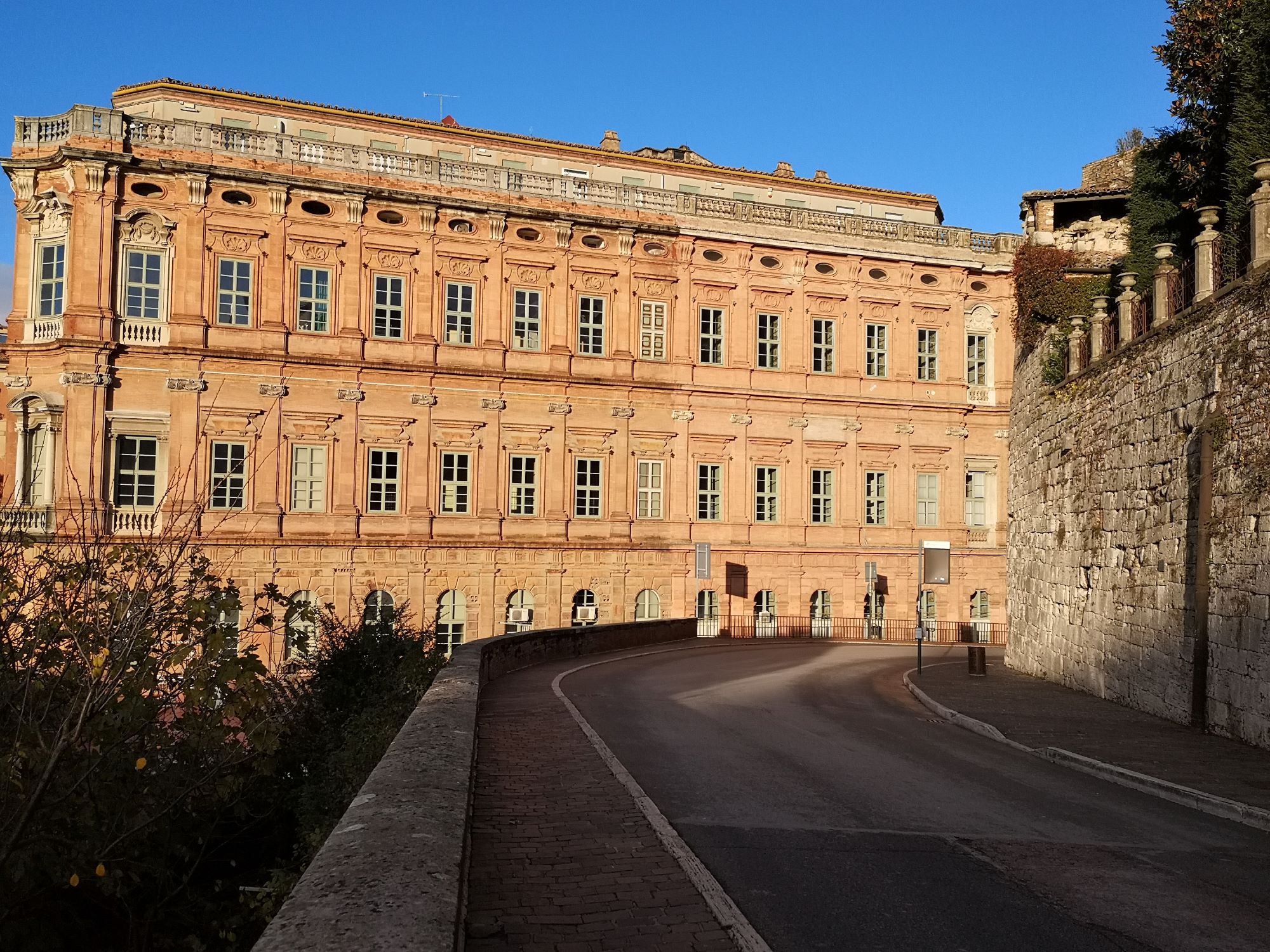 palazzo-antinori-gallenga-stuart-exploring-umbria